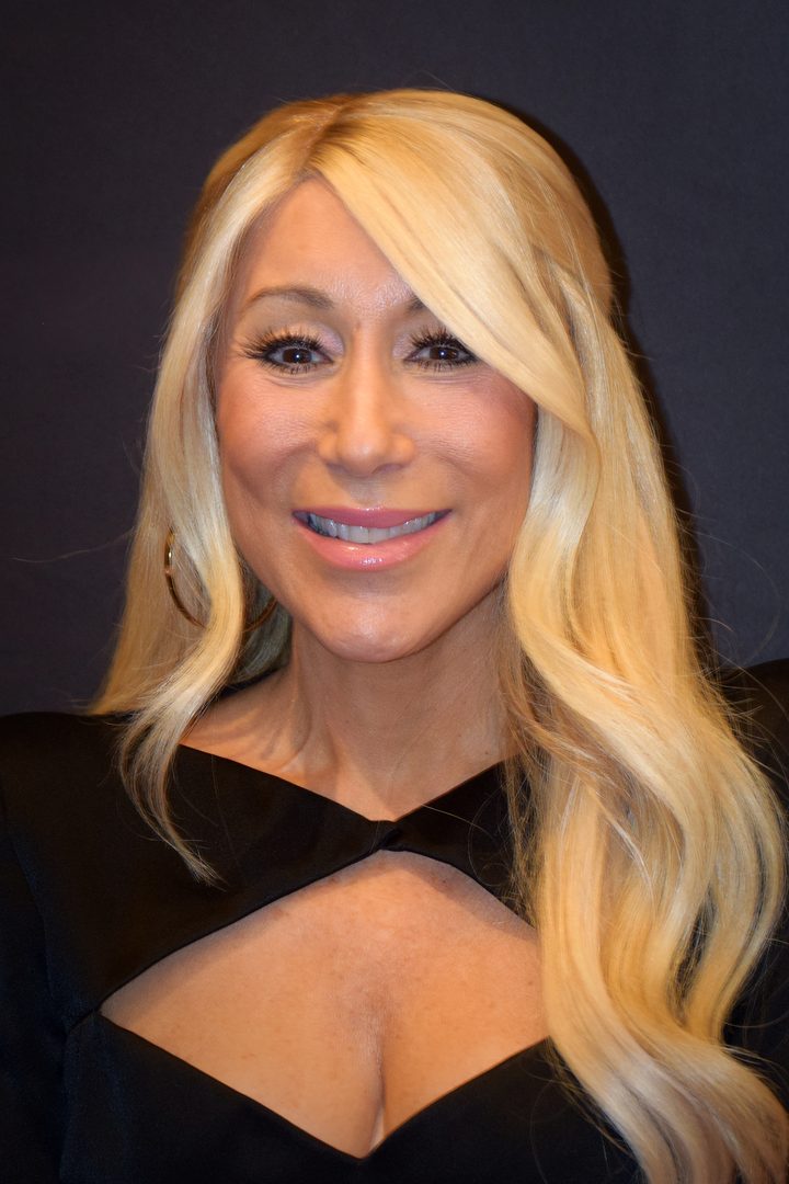 Portrait of Lori Greiner